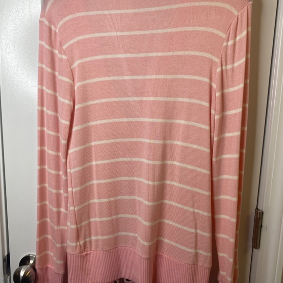 Pink colored Cardigan - Picture 3 of 3